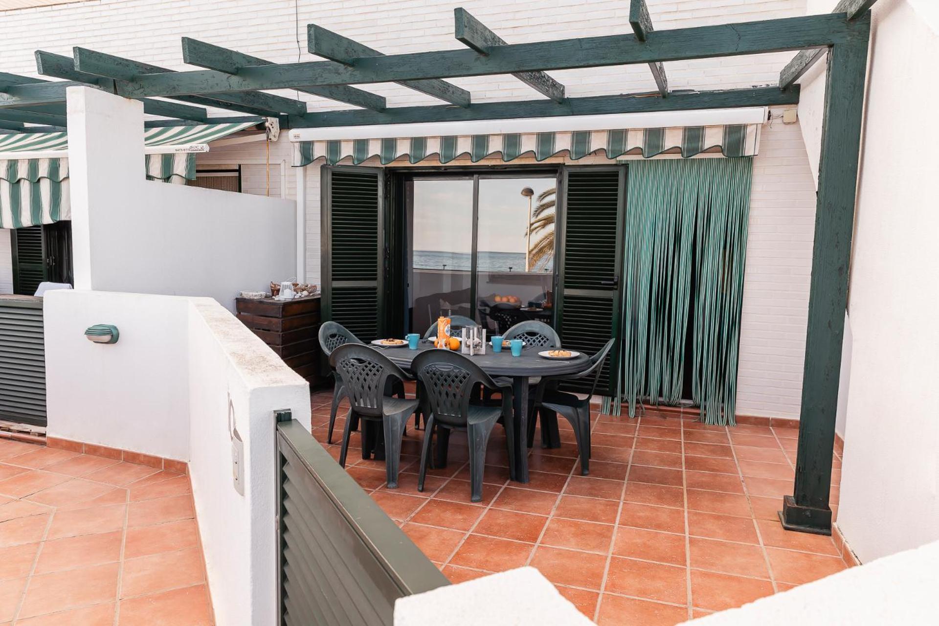 La Parreta Primera Linea Apartment *